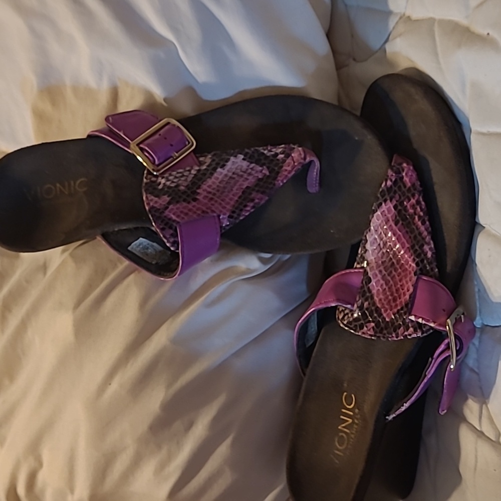Purple pink  slides
